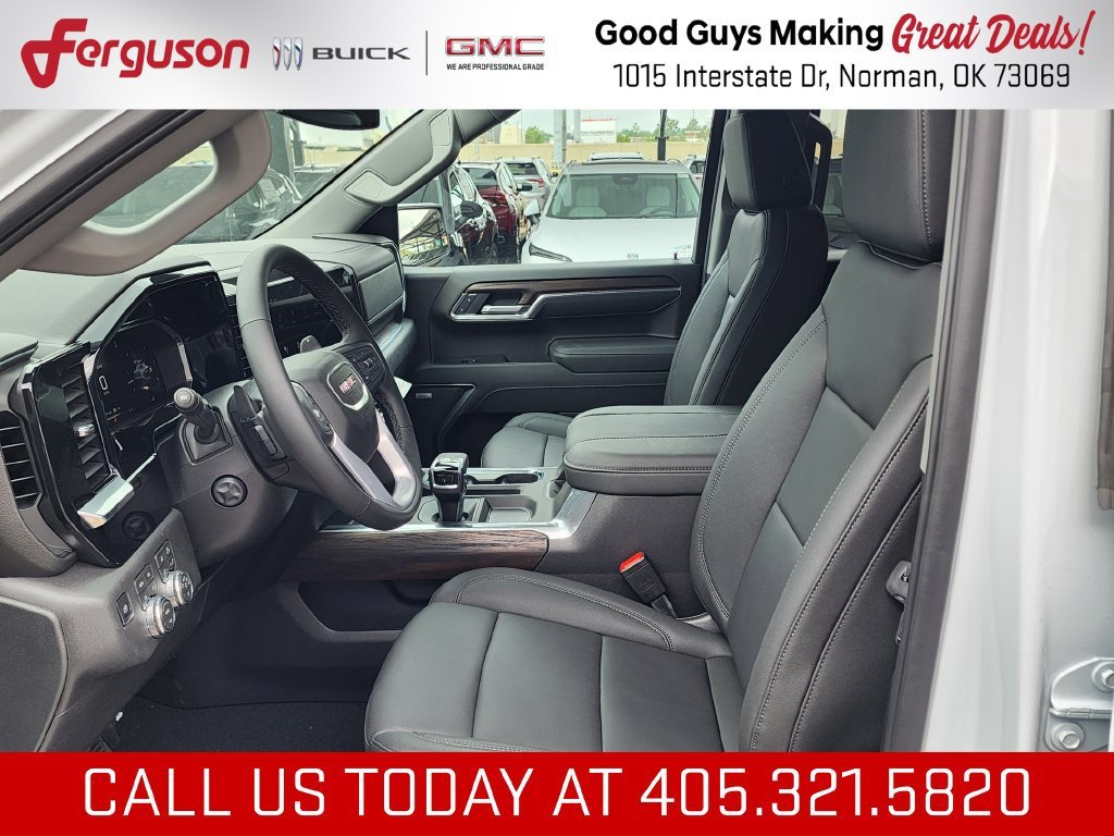2026 GMC Sierra 1500 SLT - Photo 17