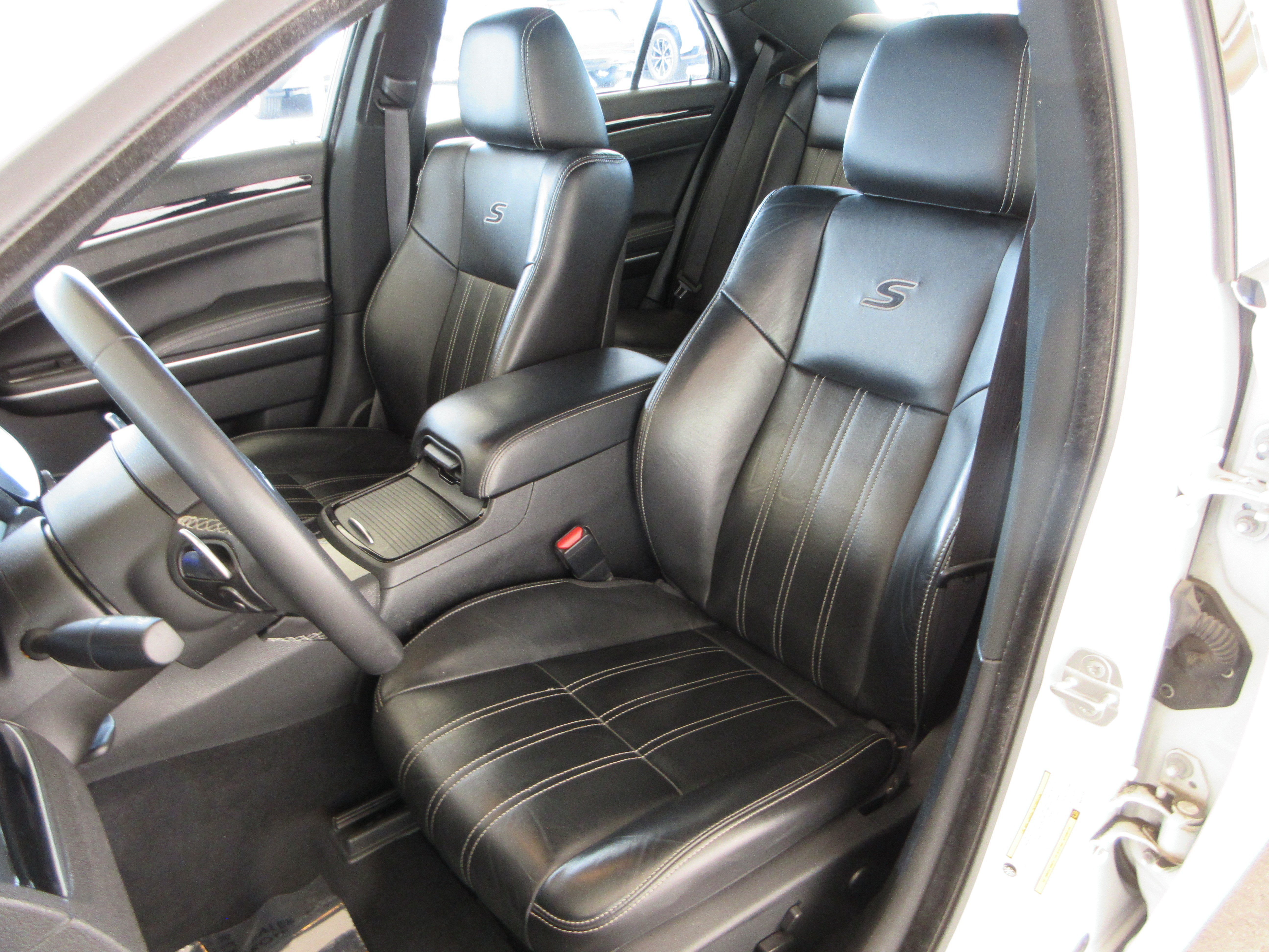 Used 2022 Bright White Clearcoat Chrysler S image 31