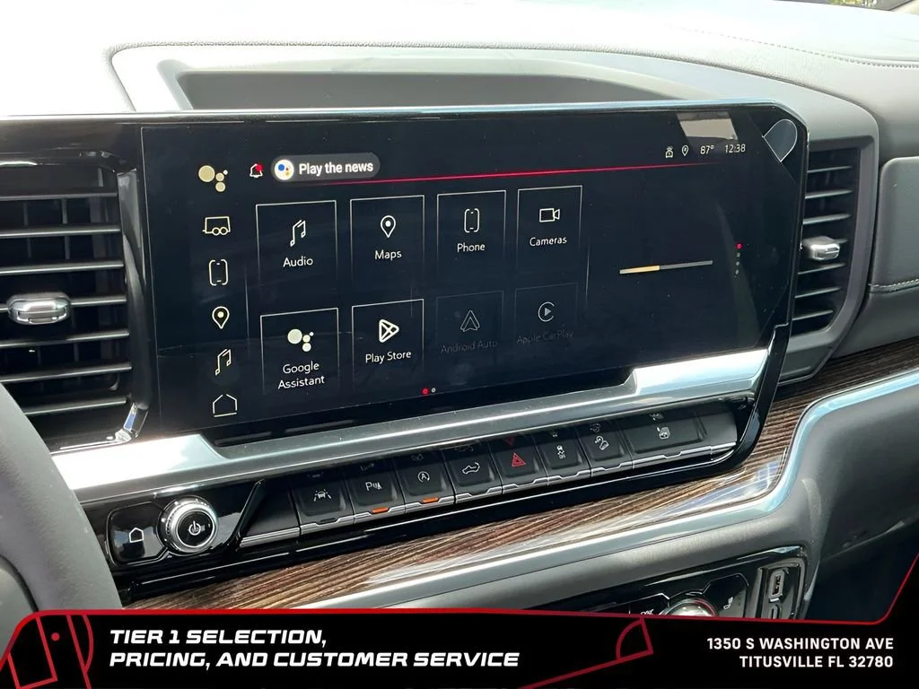New 2026 Sterling Metallic GMC Elevation image 20