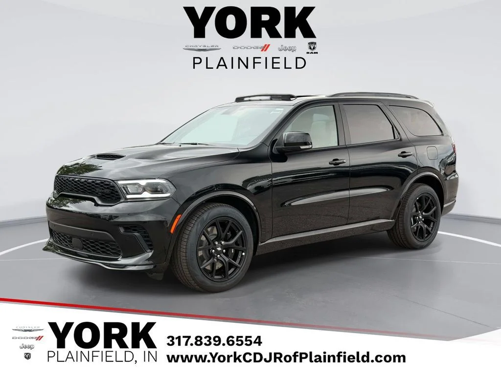 New 2026 Diamond Black Clear-Coat Exterior Paint Dodge GT Plus HEMI V8 image 1