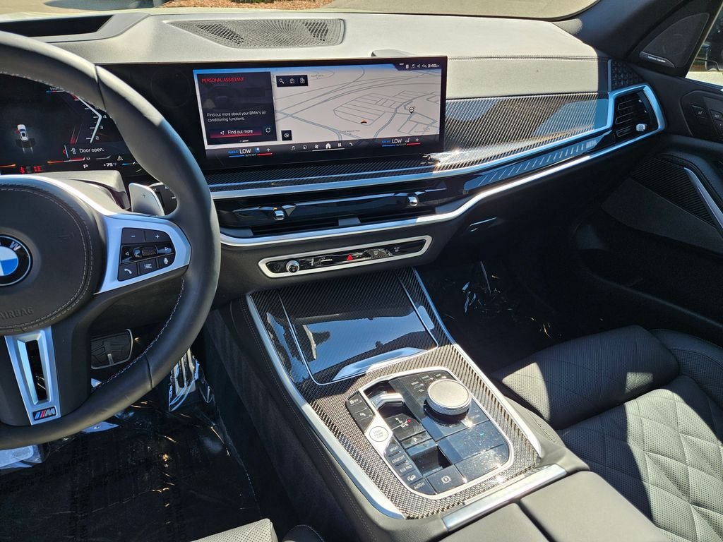 Certified Used 2025 Alpine White BMW M60i image 28