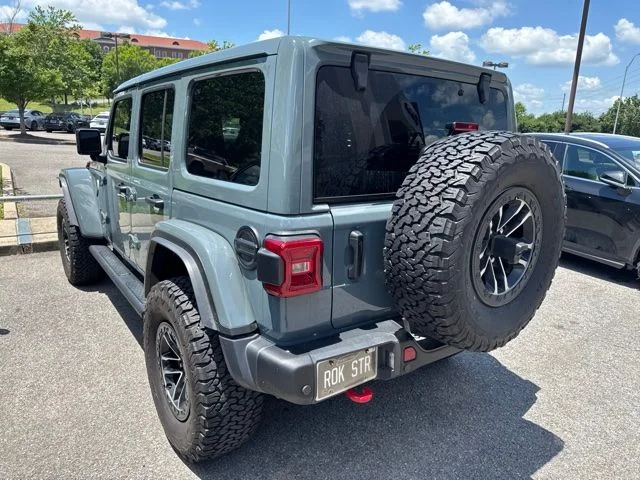 Used 2024 Gray Jeep Rubicon X image 6