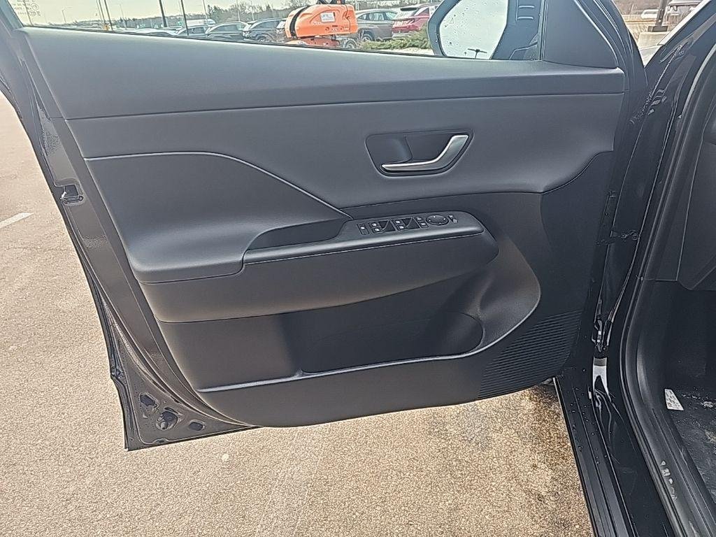 New 2026 Black Hyundai SEL Premium AWD image 10