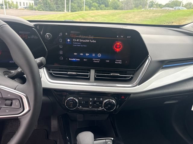 2026 Chevrolet Trax LT - Photo 18