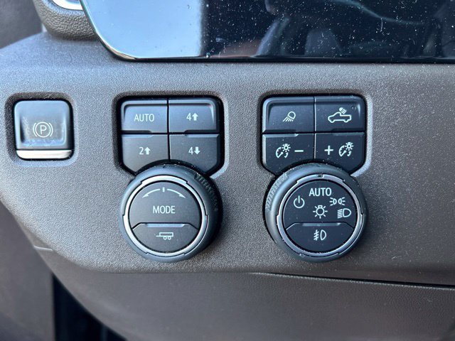 Used 2022 Black Chevrolet LTZ image 14