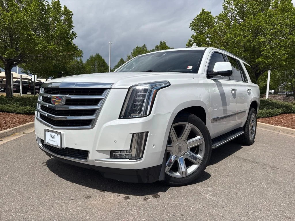 2019 Cadillac Escalade AWD Luxury's photo