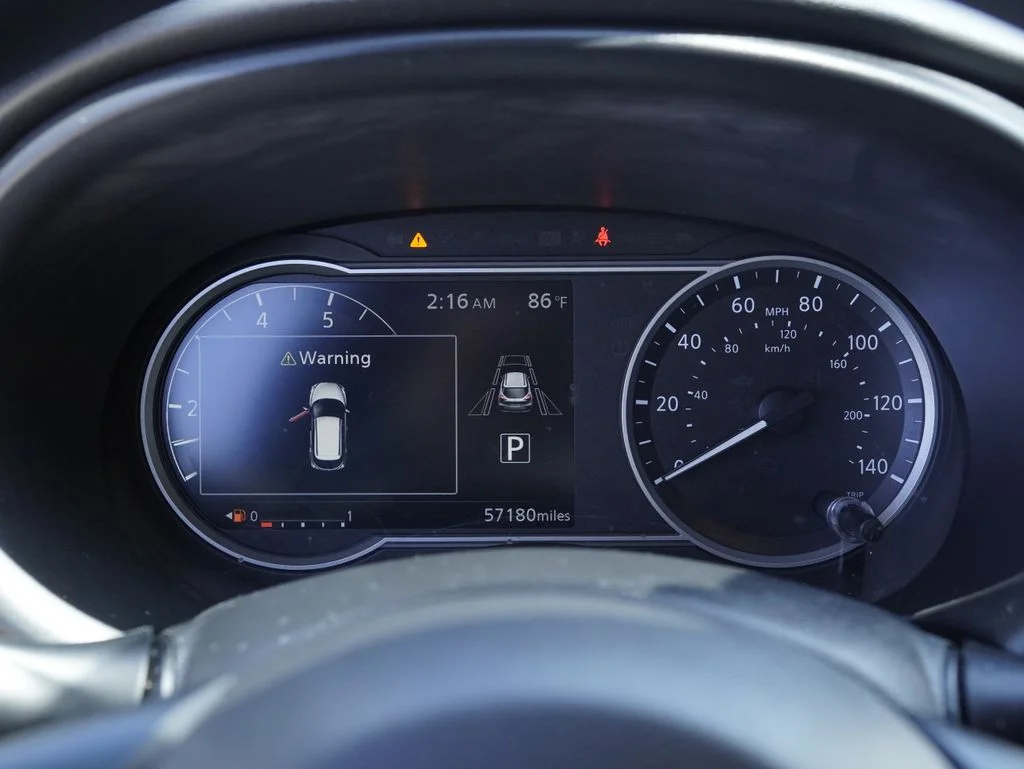 Used 2020 Gray Nissan SV image 9