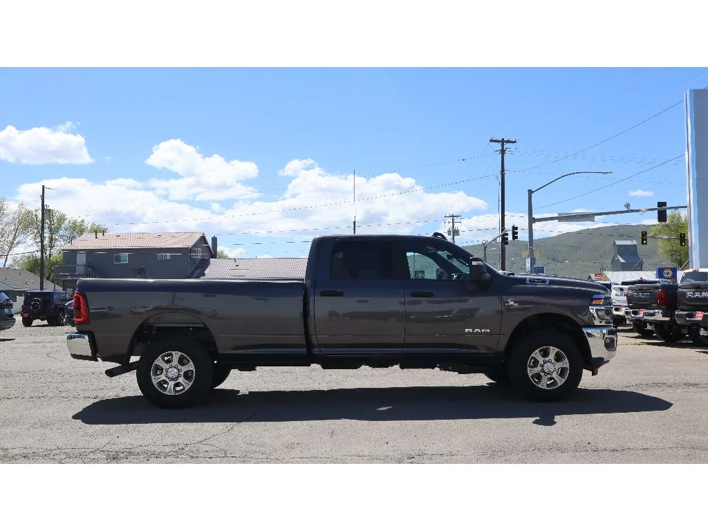 2025 RAM 2500 Big Horn - Photo 8