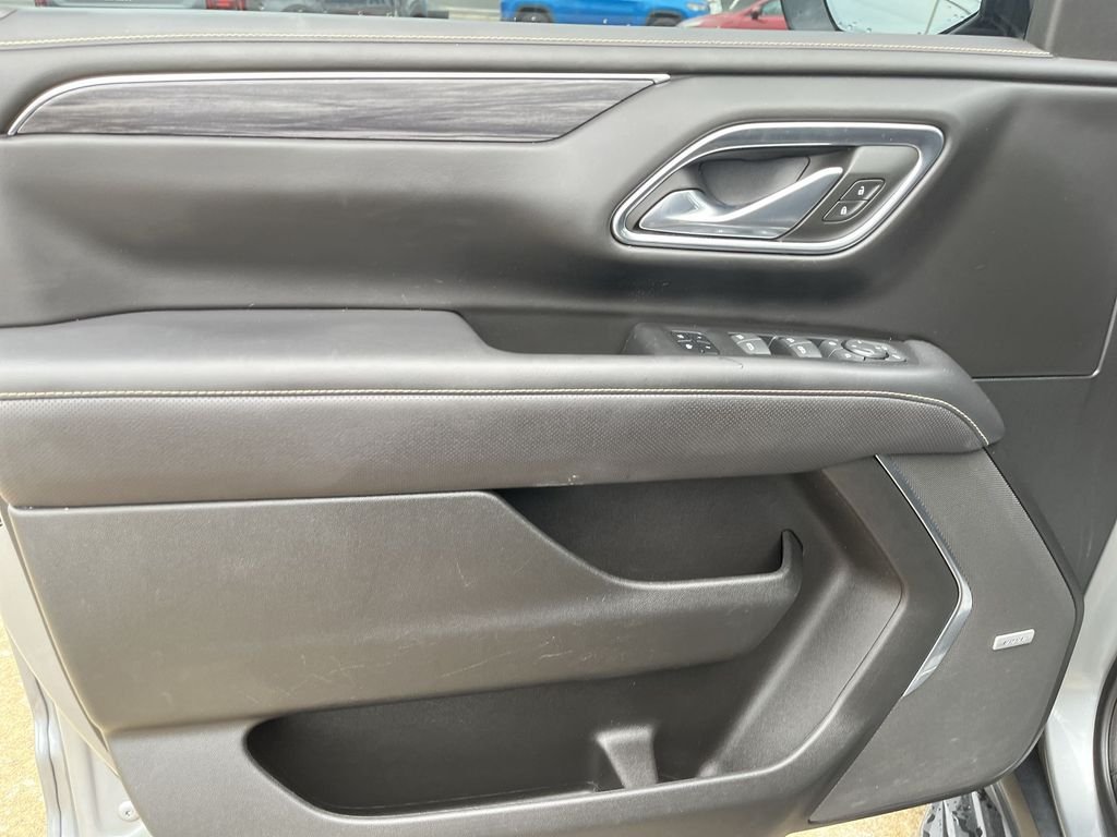 Used 2023 Gray GMC SLT image 13