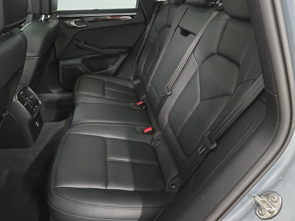Used 2024 Silver Porsche Base image 27