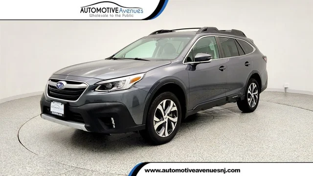 2022 Subaru Outback Limited CVT with Power Moonroof, HSW, Navigation System & More