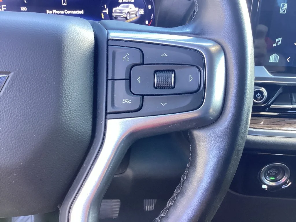 Used 2024 Sterling Gray Metallic Chevrolet LT (2FL) image 36