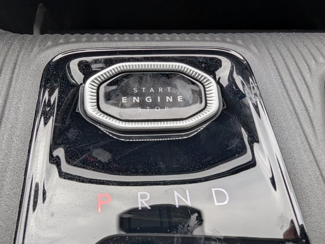 New 2026 Sting-Gray Clear-Coat Exterior Paint Jeep Laredo image 27