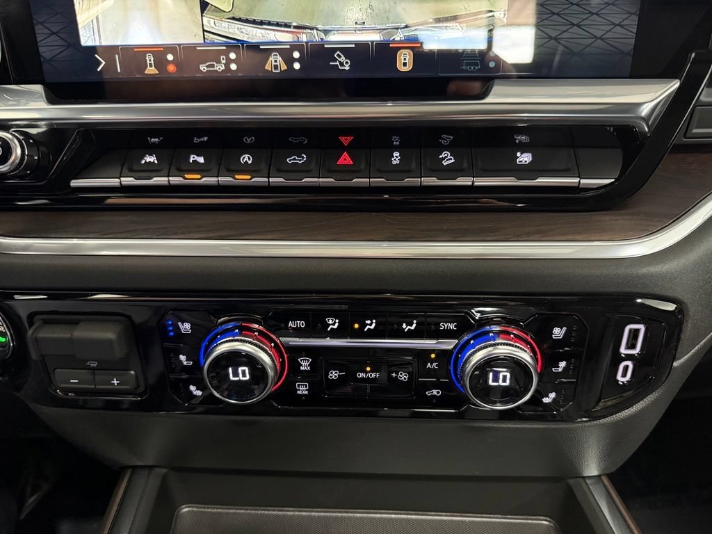 New 2026 Onyx Black GMC SLT image 31
