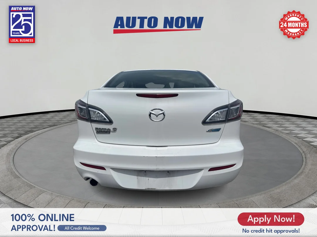 Used 2012 White Mazda i Grand Touring image 8