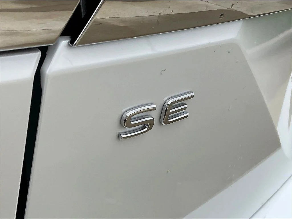 New 2026 White Volkswagen 2.0T SE image 27