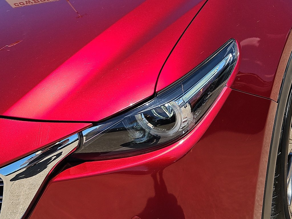 Used 2023 Soul Red Crystal Metallic Mazda Signature image 4