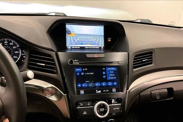 Used 2022 Platinum White Pearl Acura Premium Package image 29