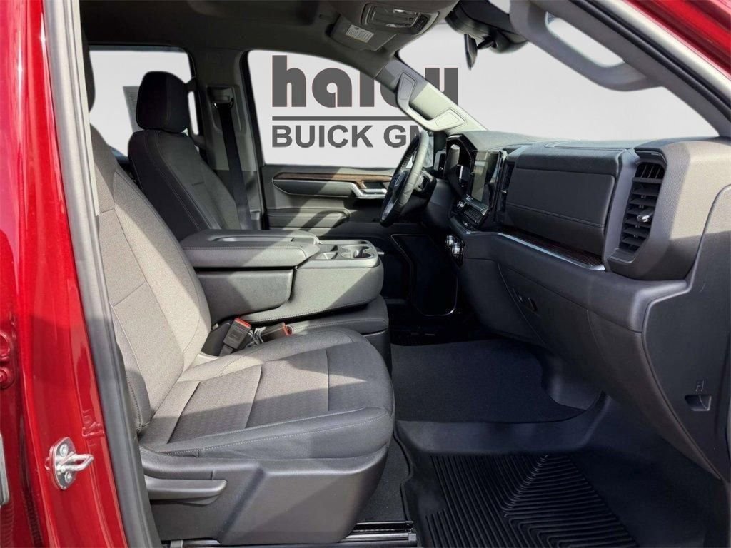 Used 2024 Red GMC Elevation image 11