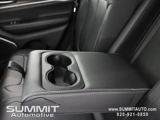 New 2026 Silver Zynith Jeep Limited image 39