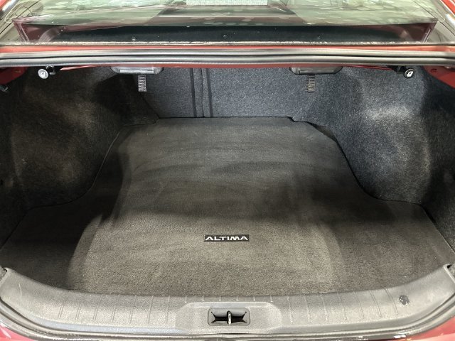 Certified Used 2019 Red Nissan 2.5 SV image 26
