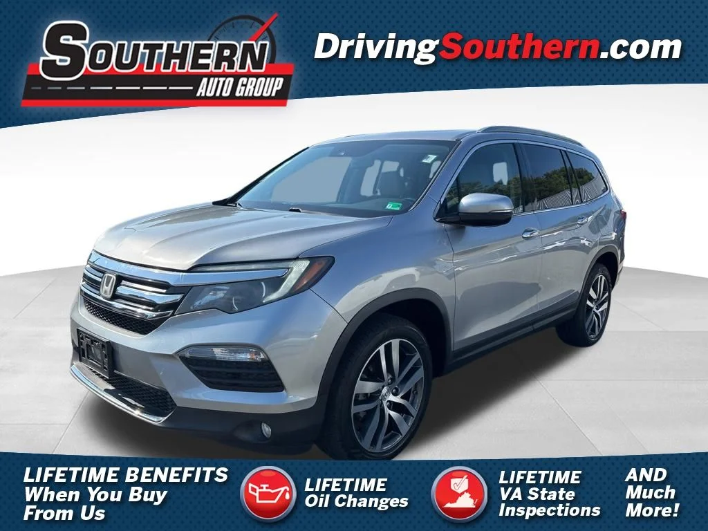 2017 Honda Pilot 4WD Touring's photo