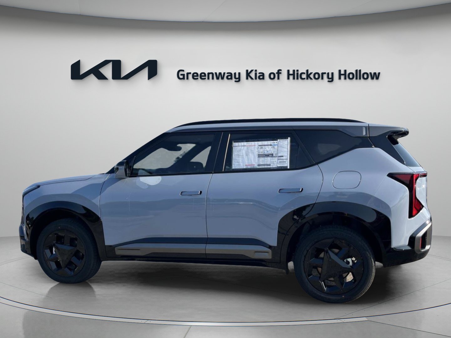 New 2027 Pale Gray Kia X-Line S image 4