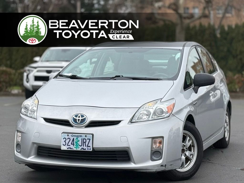 2010 Toyota Prius III