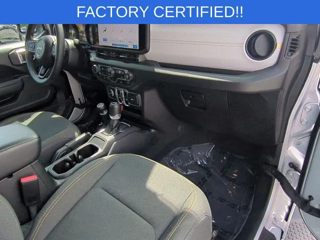 Used 2024 Silver Jeep Sport S image 33