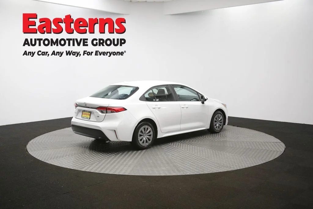 Used 2023 White Toyota LE image 37