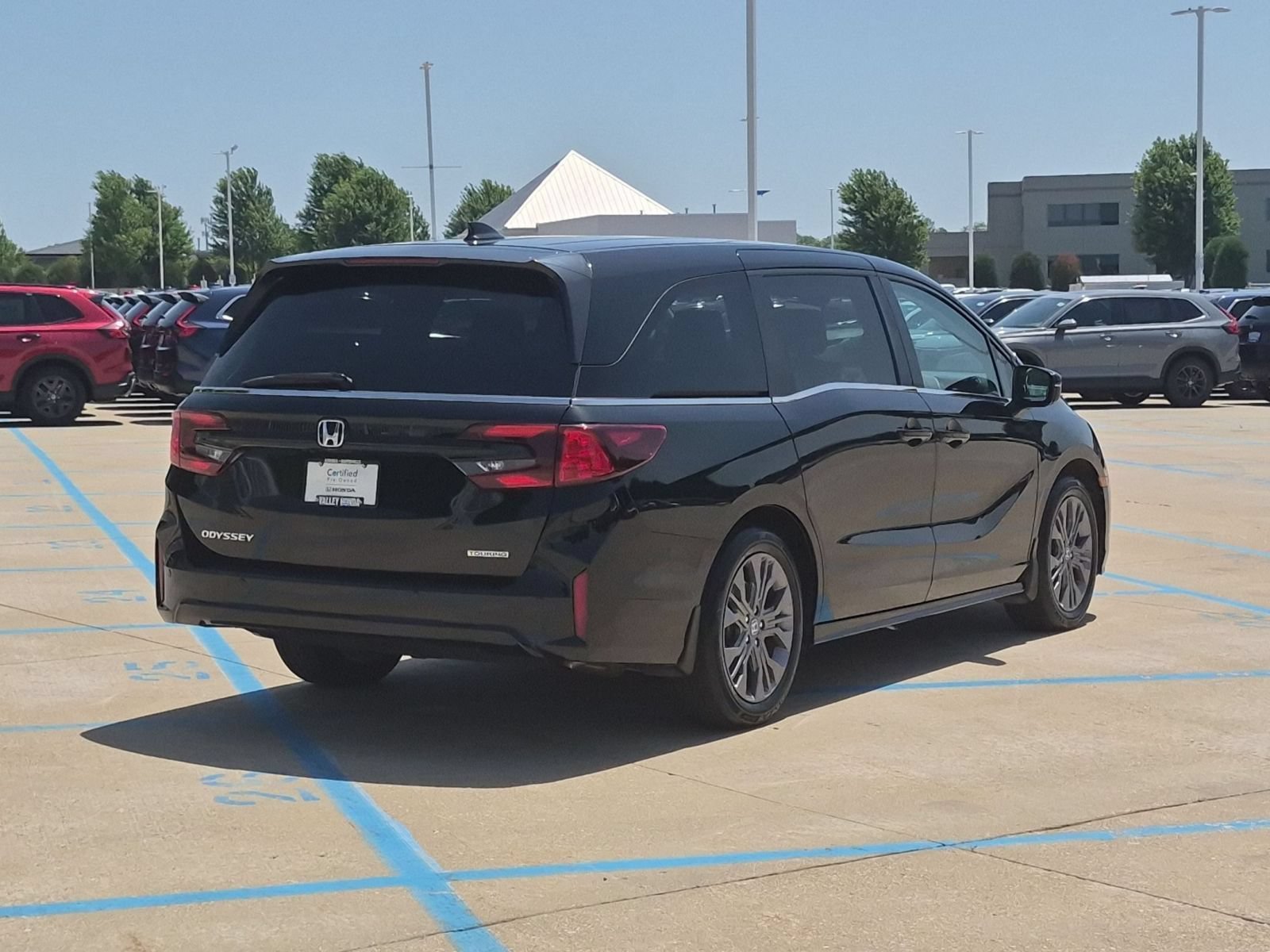 2025 Honda Odyssey Touring - Photo 6