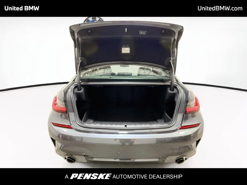 Used 2021 Mineral Grey Metallic BMW 330i xDrive image 21