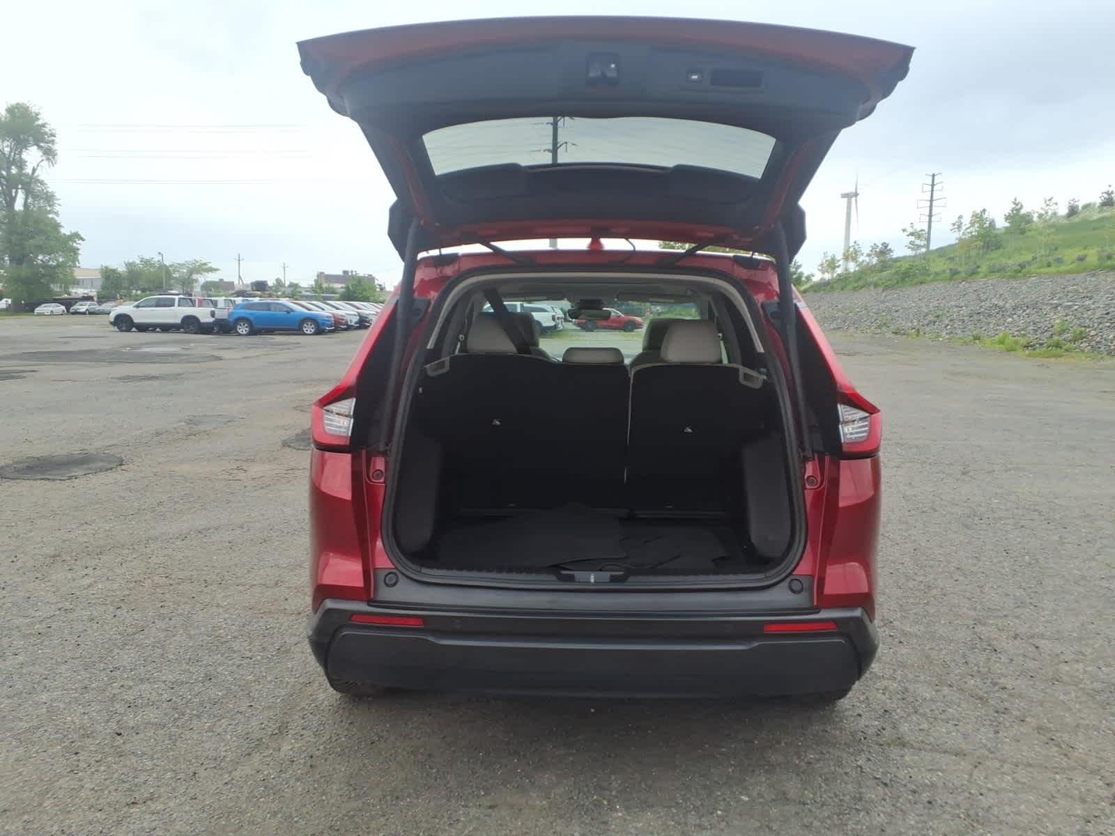 Certified Used 2023 Radiant Red Metallic Honda EX-L image 18