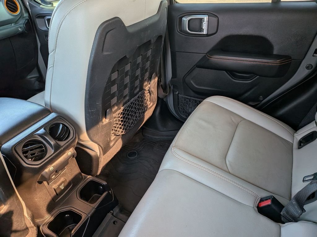 Used 2021 Gray Jeep Mojave image 32