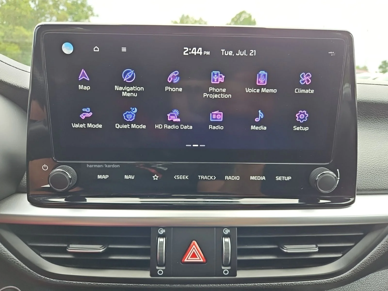 Used 2023 Red Kia GT-Line image 5