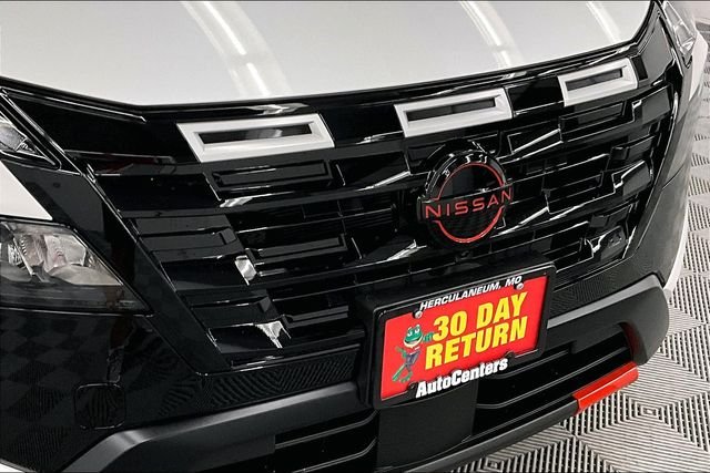 New 2026 Everest White Pearl Nissan Rock Creek image 14