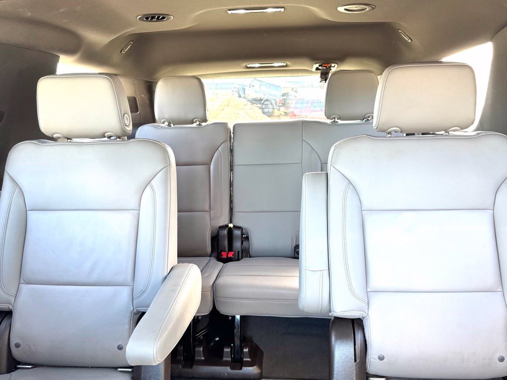 Used 2022 White Chevrolet LT image 18
