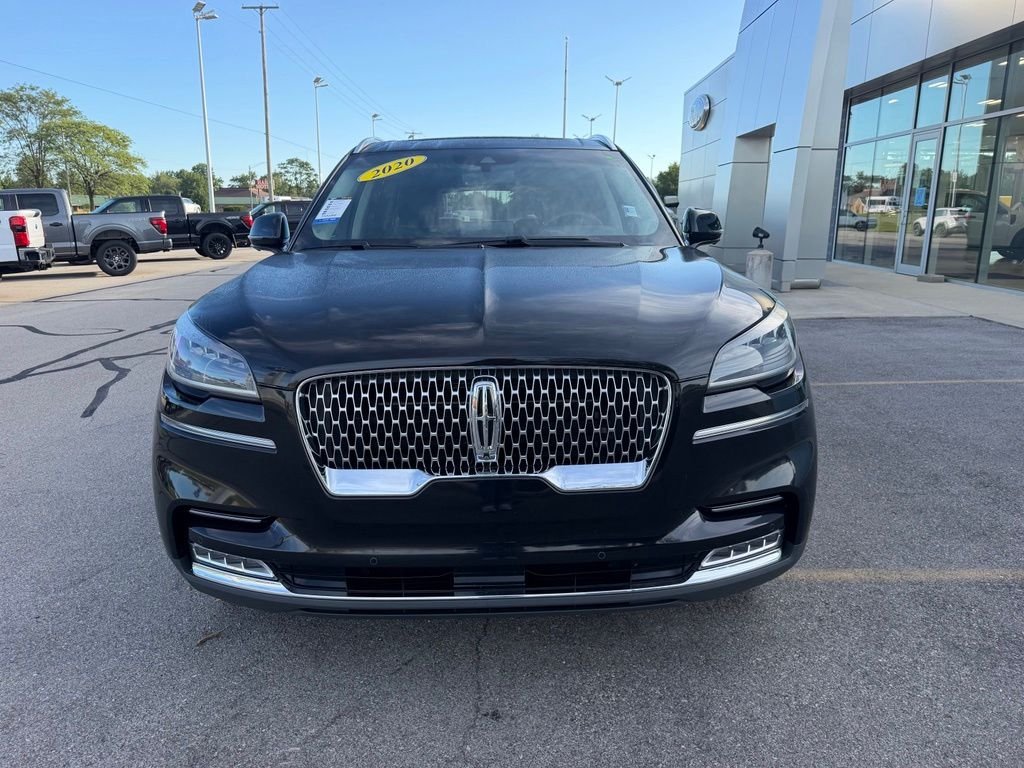 Used 2020 Black Metallic Lincoln Reserve image 33