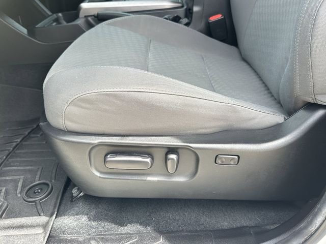 Used 2023 White Toyota SR5 image 29