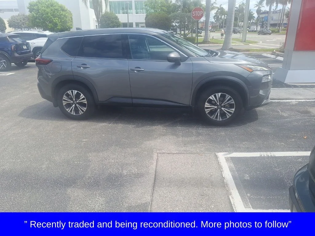 2021 Nissan Rogue SV AWD's photo