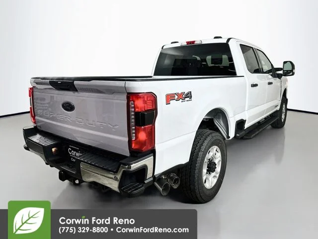 New 2026 Oxford White Ford XLT image 7