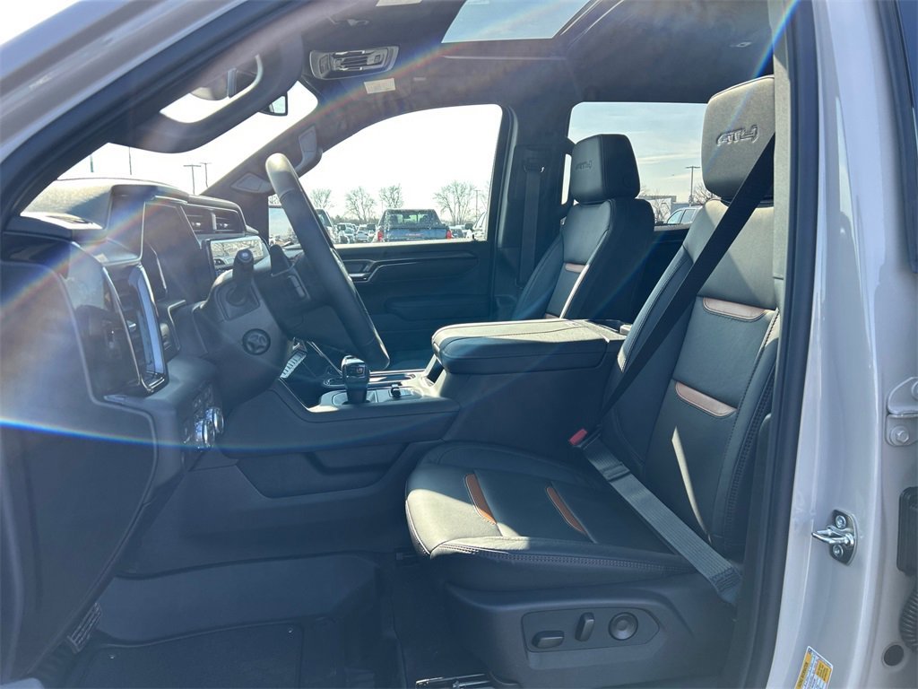 2026 GMC SIERRA - Image 16