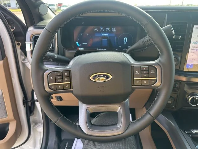 New 2026 Star White Metallic Tri-Coat Ford F-250® Lariat® image 33