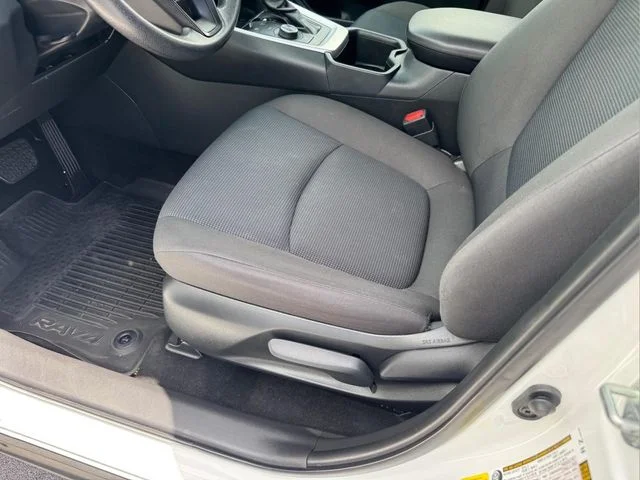 Used 2023 White Toyota LE image 6