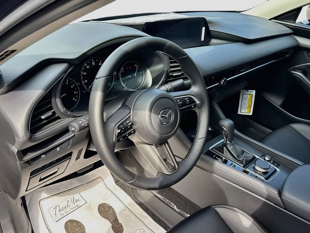 New 2026 Jet Black Mica Mazda 2.5 S Preferred image 9