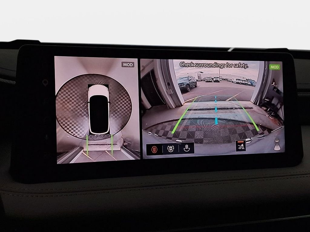 2027 INFINITI QX60 LUXE - Photo 17