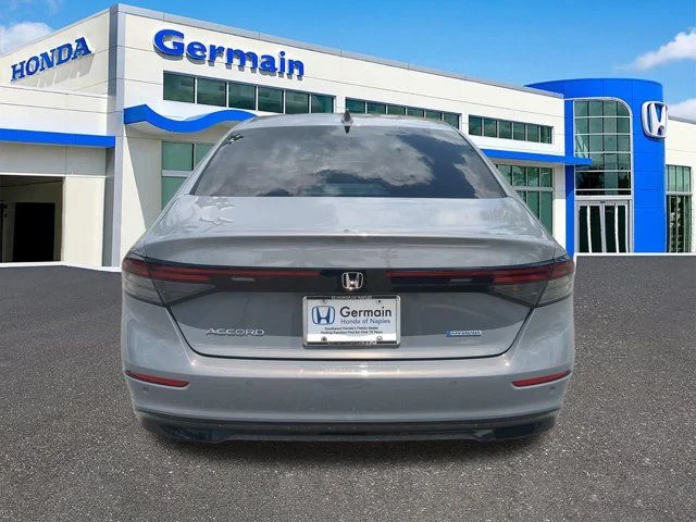 New 2026 Urban Gray Pearl Honda EX-L image 4