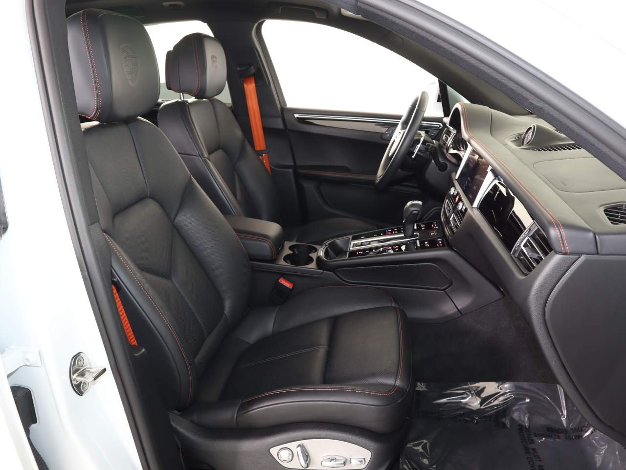 Used 2022 White Porsche S image 20