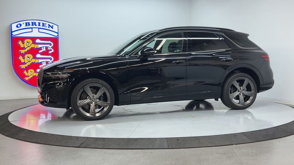 Used 2025 Black Genesis 3.5T Sport image 8