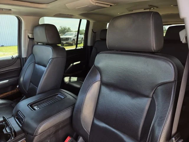 Used 2019 Silver Chevrolet Premier image 29